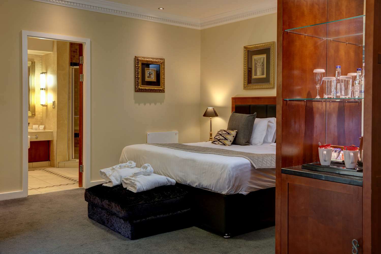 Wild Pheasant Hotel & Spa Llangollen Exteriér fotografie