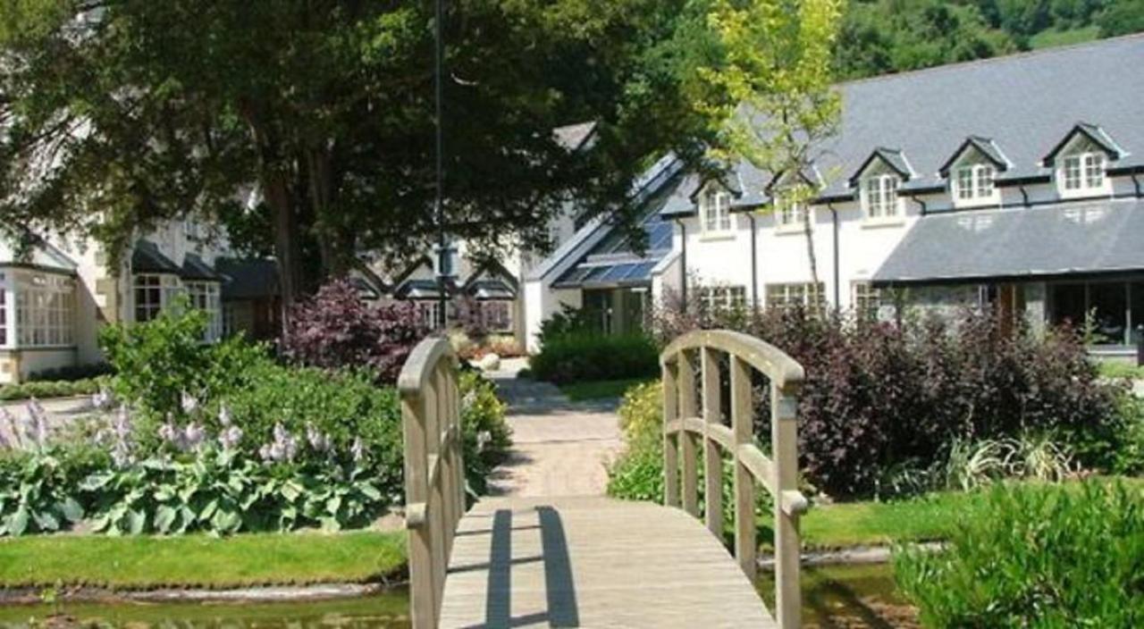 Wild Pheasant Hotel & Spa Llangollen Exteriér fotografie